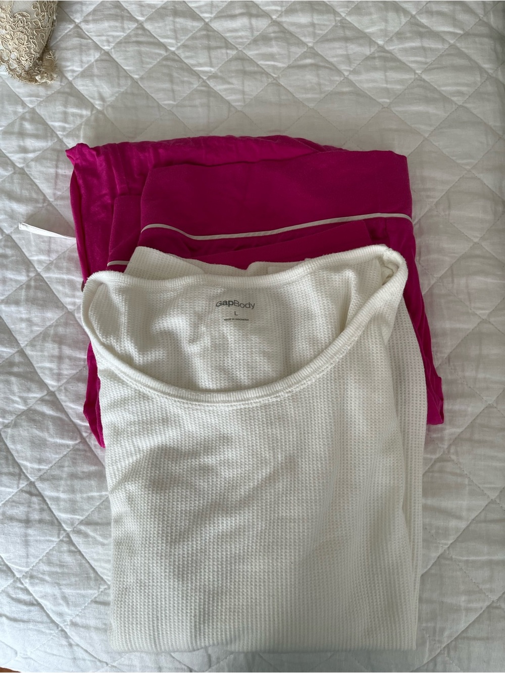 GAP White Thermal Top with Fuchsia Sleep Pants